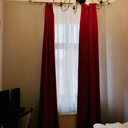 Hotel Staromiejski Piwowar 3*