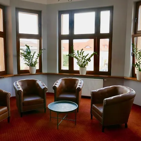 Staromiejski Piwowar Hotel Legnica